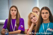 Глава Перми Эдуард Соснин выступил спикером на мастер-классе в рамках «Большой перемены» Глава Перми Эдуард Соснин выступил спикером на мастер-классе в рамках «Большой перемены»