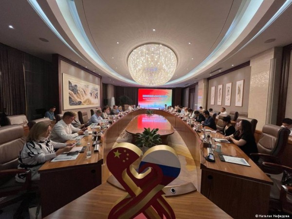 Глава Перми Эдуард Соснин посетил с рабочим визитом китайский город-побратим Циндао