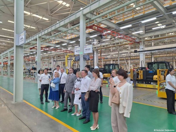 Глава Перми Эдуард Соснин посетил с рабочим визитом китайский город-побратим Циндао