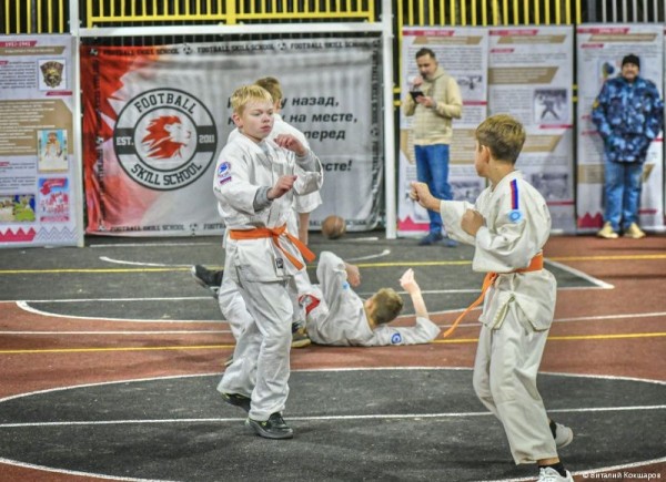 В Перми в микрорайоне Новобродовский открылась универсальная спортивная площадка В Перми в микрорайоне Новобродовский открылась универсальная спортивная площадка