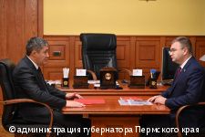 Дмитрий Махонин и Эдуард Соснин обсудили предварительные параметры городского бюджета на три года