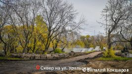 Живая изгородь, малые архитектурные формы и освещение: в Перми продолжается ремонт скверов