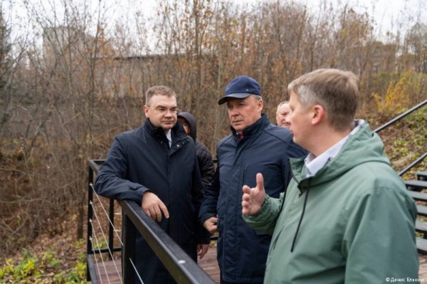 В Пермь с официальным визитом приехала делегация из Екатеринбурга В Пермь с официальным визитом приехала делегация из Екатеринбурга