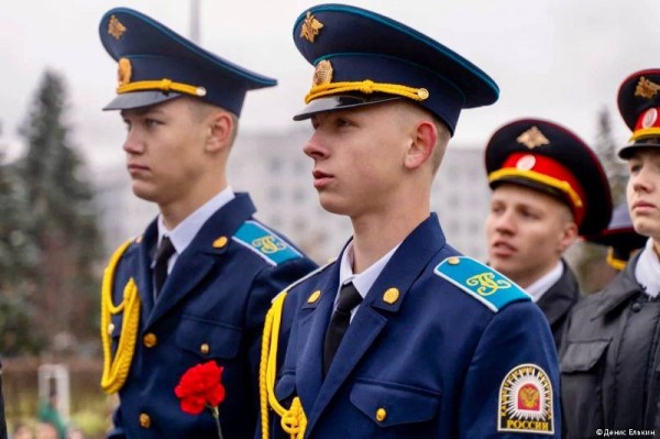 В Перми прошло открытие XVII всероссийского фестиваля-форума «Виват, кадет!» В Перми прошло открытие XVII всероссийского фестиваля-форума «Виват, кадет!»