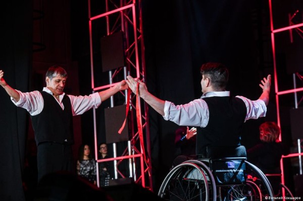 Глава Перми Эдуард Соснин наградил отличившихся спортсменов 