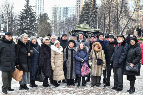 В Перми прошла церемония возложения цветов, приуроченная ко Дню снятия блокады Ленинграда