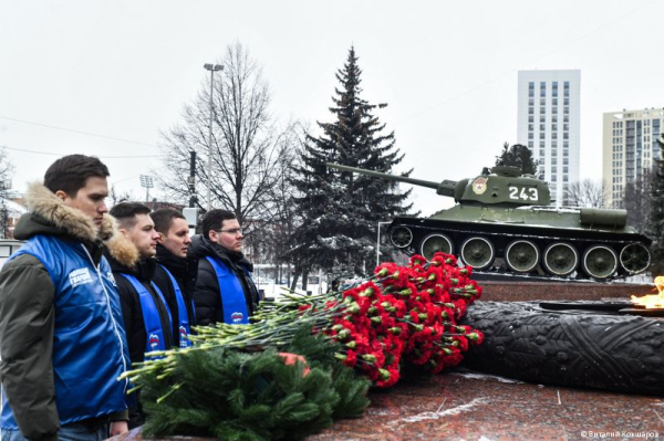 В Перми прошла церемония возложения цветов, приуроченная ко Дню снятия блокады Ленинграда