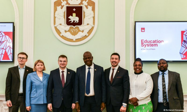 В Пермь прибыла делегация из Республики Зимбабве В Пермь прибыла делегация из Республики Зимбабве