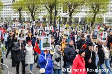 Более 50 тысяч пермяков приняли участие в шествии «Бессмертного полка» Более 50 тысяч пермяков приняли участие в шествии «Бессмертного полка»