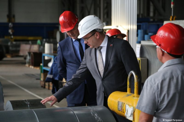 Глава Перми Эдуард Соснин с рабочим визитом посетил компанию «КВИН» Глава Перми Эдуард Соснин с рабочим визитом посетил компанию «КВИН»