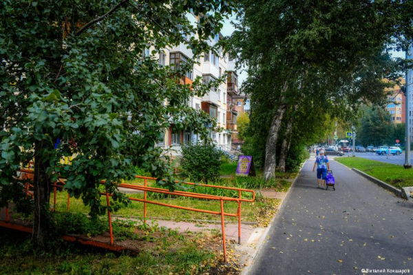 Во всех районах Перми продолжается текущий ремонт тротуаров