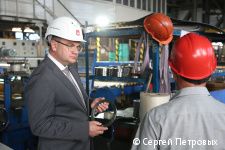 Глава Перми Эдуард Соснин с рабочим визитом посетил компанию «КВИН» Глава Перми Эдуард Соснин с рабочим визитом посетил компанию «КВИН»